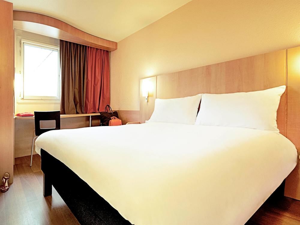 Ibis Carcassonne Est La Cite Hotel Exterior foto