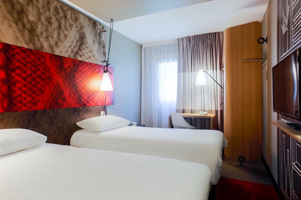 Ibis Carcassonne Est La Cite Hotel Exterior foto